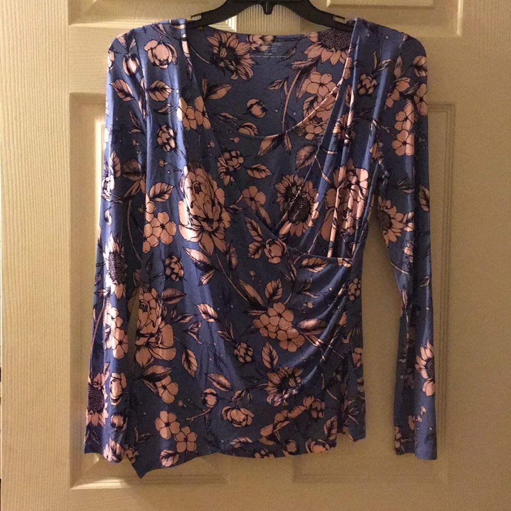 Maternity nursing top.